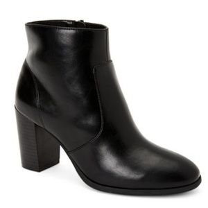 Style & Co Heeled Black Booties Women’s Size 8